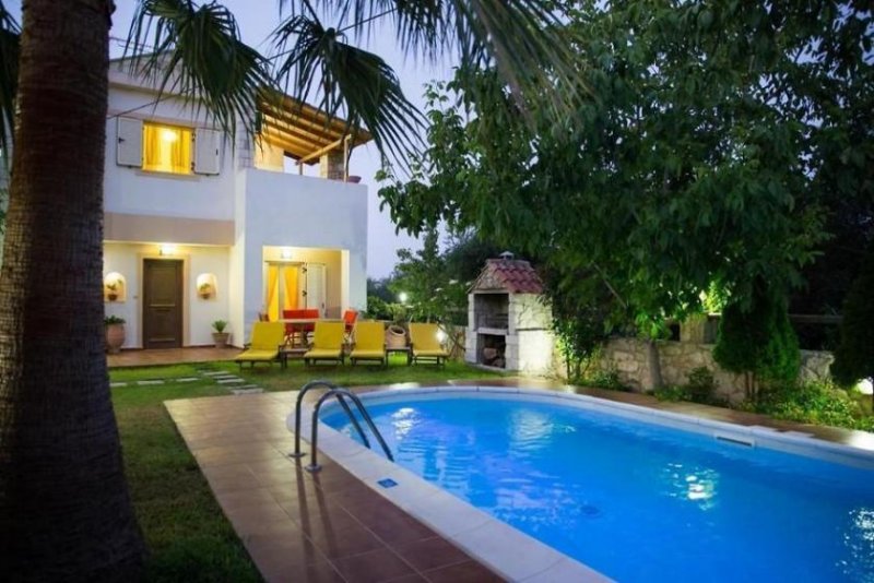 Spilia bei Kolymvari Kreta, Spilia: Drei schöne Villen in der grünsten Landschaft mit privaten Pools zu verkaufen Haus kaufen